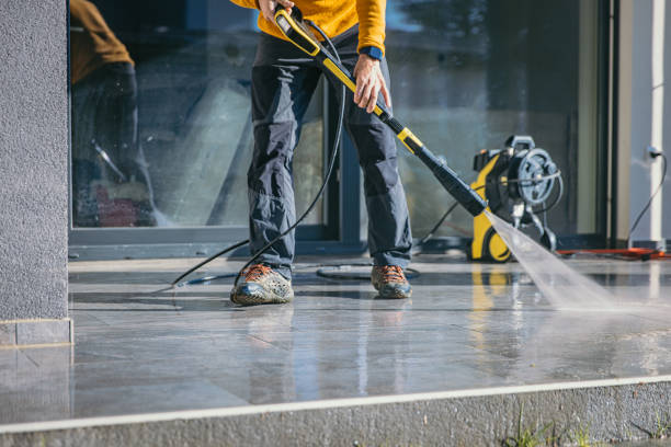 Professional Pressure Washing Services in La Crescent, MN